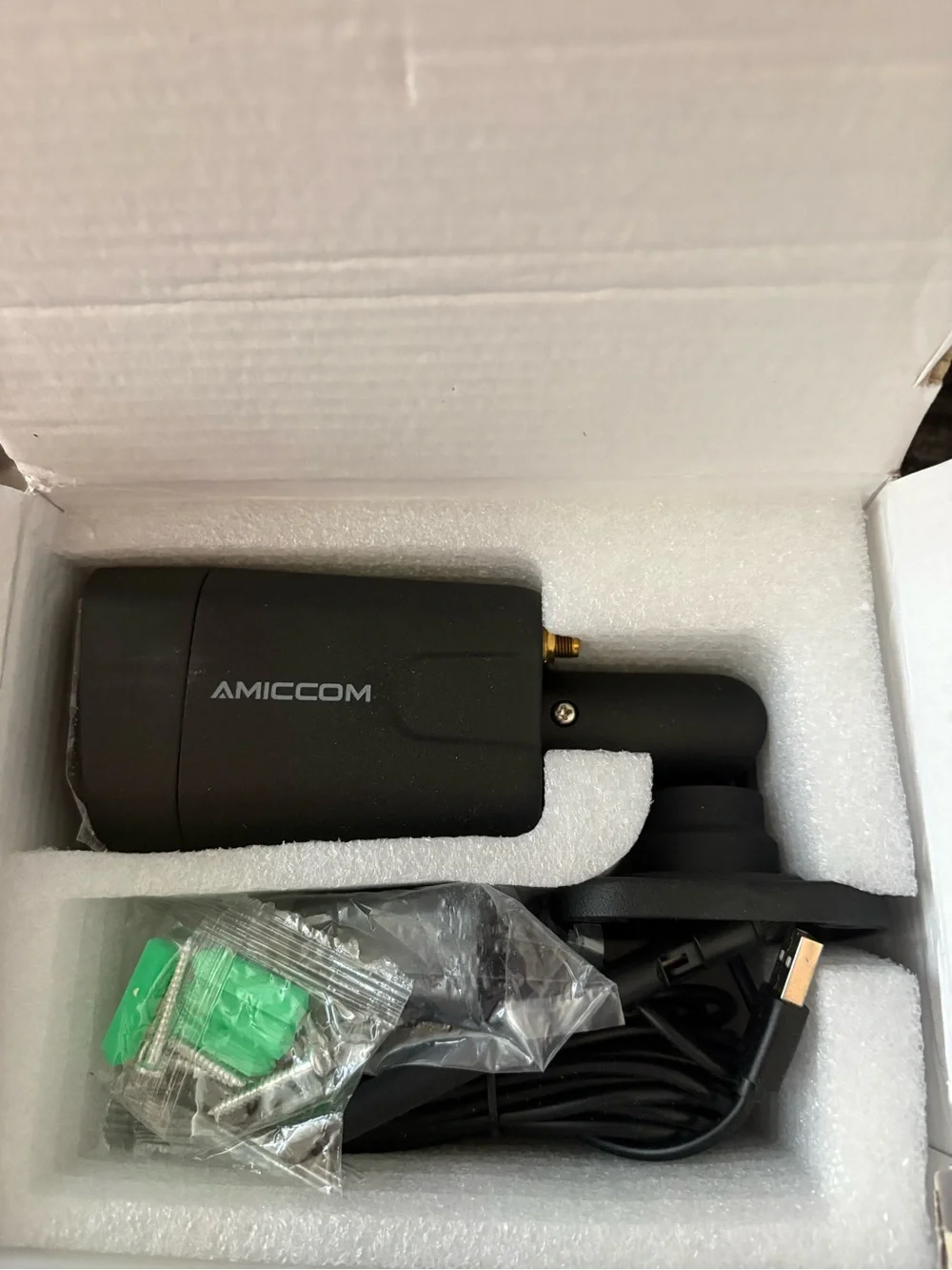 Amiccom brand new